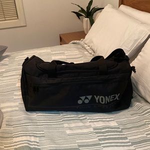 TENNIS WEEKENDER DUFFLE TRAVEL BAG